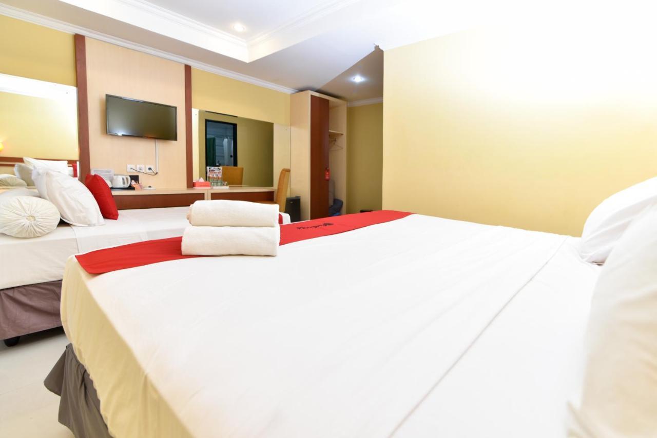 Reddoorz Plus Near Mall Bali Galeria 2 Денпасар Экстерьер фото